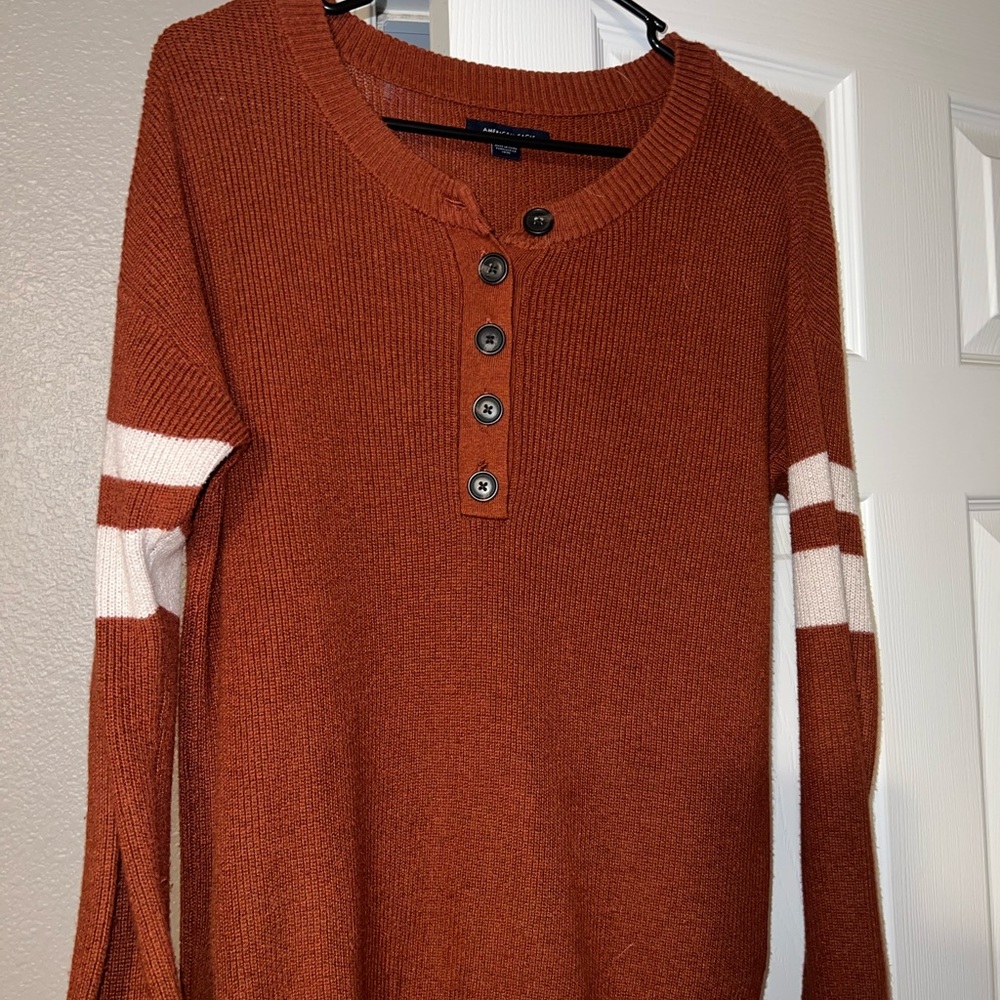American Eagle sweater